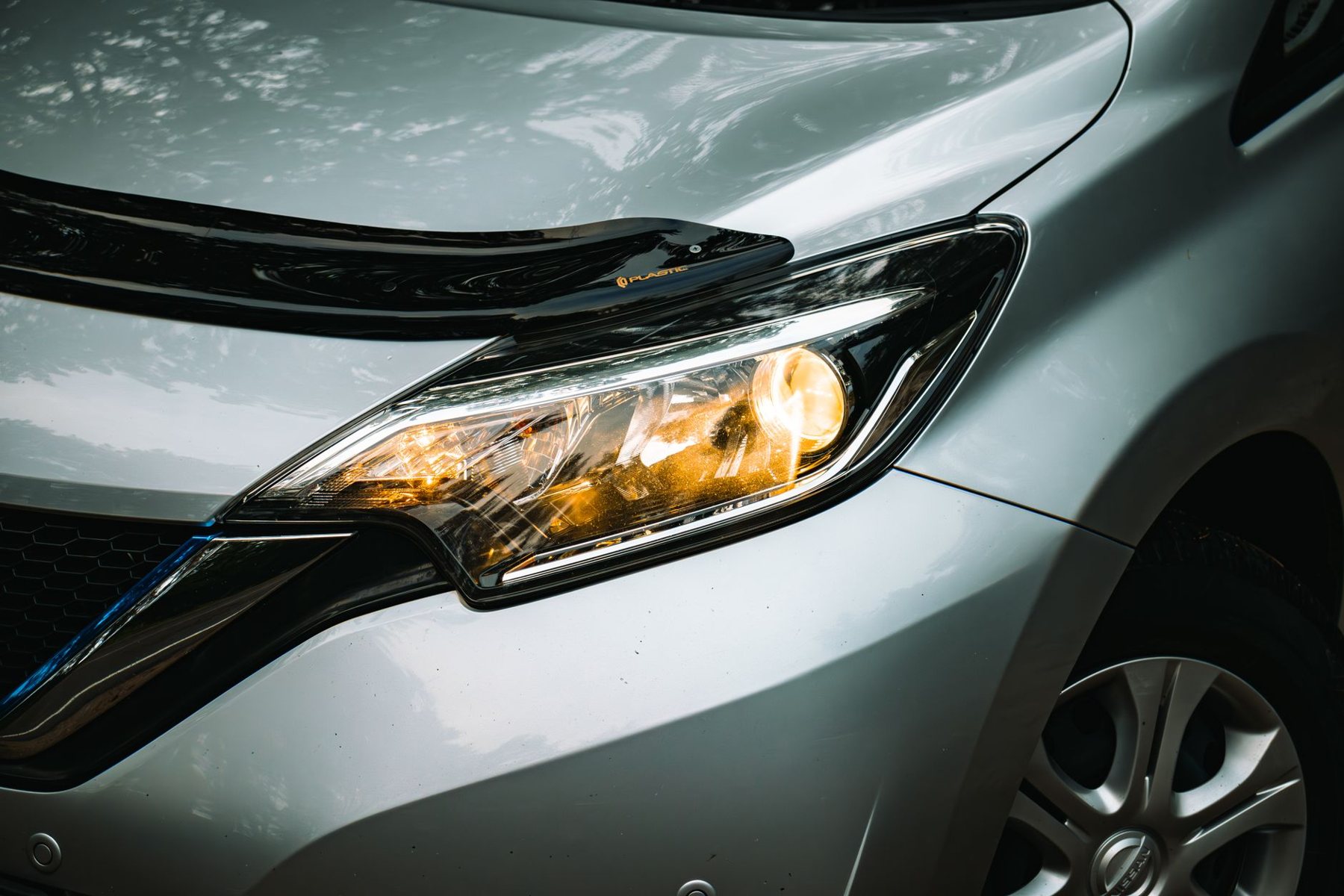 Headlight Restoration in Surprise AZ